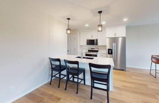 5220 Welder Avenue Gallery 3