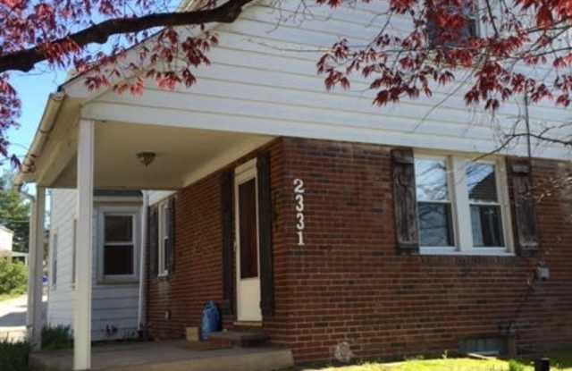 Perfect 3 bedroom/ 1.5 bath House in Convenient Ardmore Location - 2331 Belmont Avenue, Ardmore, PA 19003