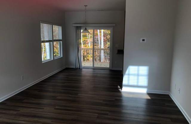 114 Imes Court Gallery 2