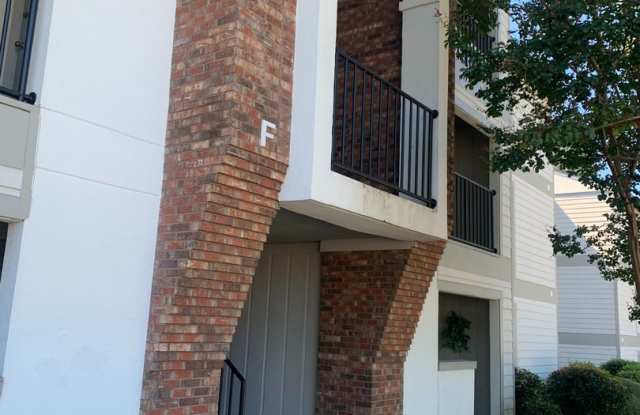 2Bed/2Bath Available at Court Square! photos photos