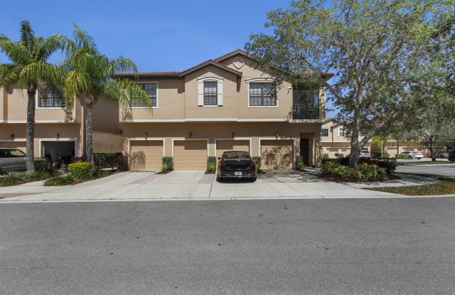 4115 Via Piedra Circle - 4115 Via Piedra Circle, Bee Ridge, FL 34233