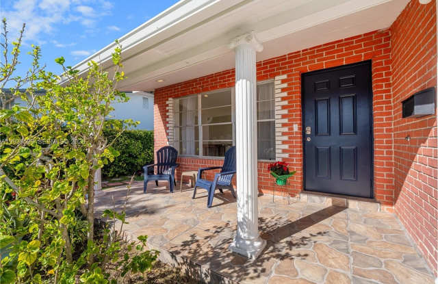 232 SE 6th St photos photos