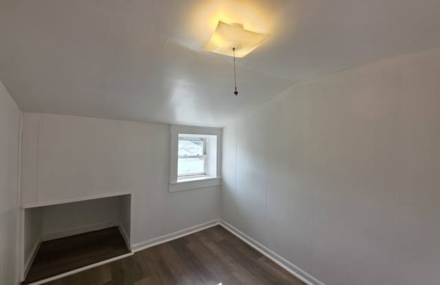 347 Homecrest Drive - APT 2 Gallery 3
