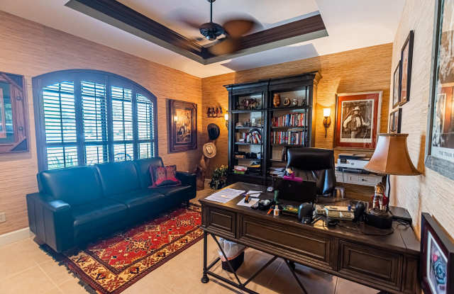 8060 Kiawah Trace Gallery 3