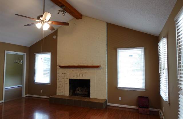 123 Monarch Place Gallery 4