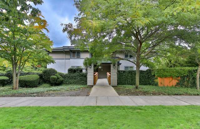 Ivy Ridge Apartments photos photos