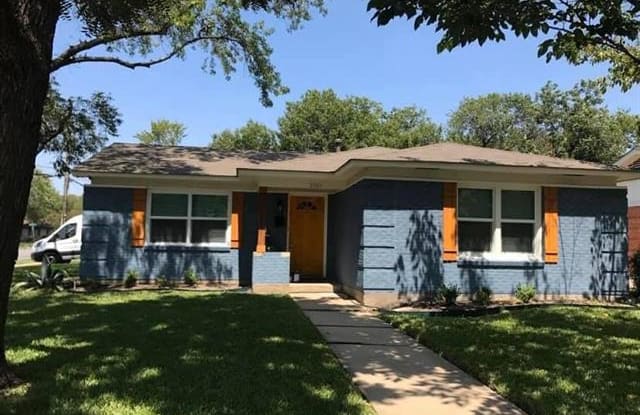 2505 Globe Avenue - 2505 Globe Avenue, Dallas, TX 75228