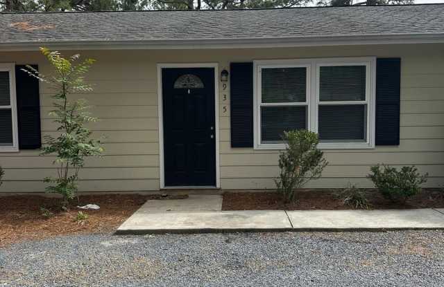 935 N Ashe Street photos photos 935 N Ashe Street photos photos