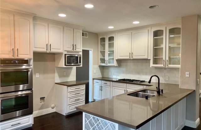23311 Vista Carillo Gallery 2