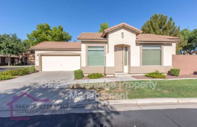 1241 S Roger Way photos photos