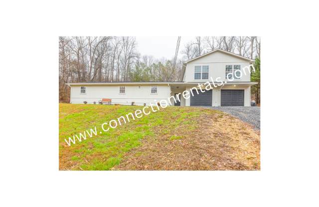 Spacious 5-Bedroom Home for Rent – 2705 Suncrest Dr, Dalton, GA 30720 Gallery 1