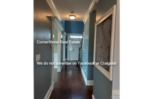7230 Mariners Landing Drive Gallery 3