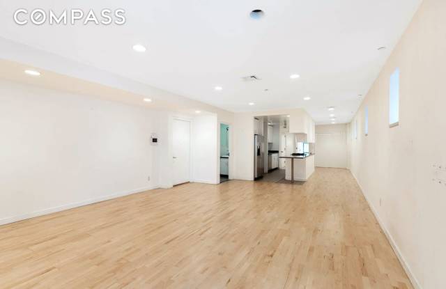 71 Ludlow Street Gallery 3