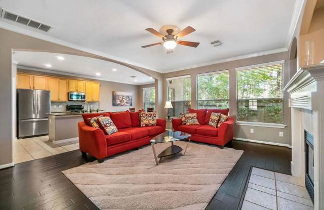 7 Bellisima Court - 7 Bellisima Court, The Woodlands, TX 77384