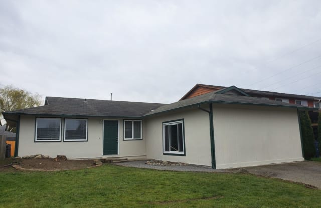 8926 12th St NE - 8926 12th Street Northeast, Lake Stevens, WA 98258