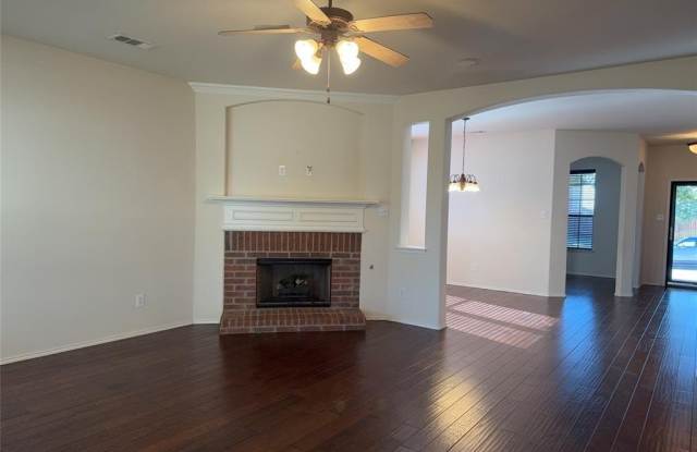 2776 Indian Oak Drive Gallery 2