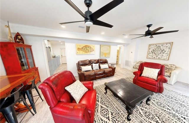 318 Sandcastle Lane photos photos