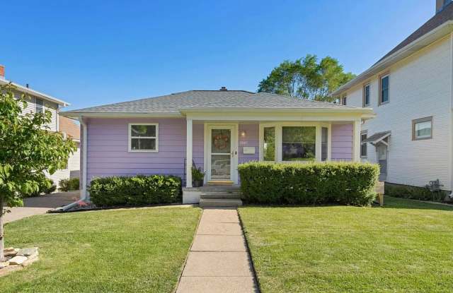 Charming 2-Bedroom Home in Popular Benson Neighborhood photos photos Charming 2-Bedroom Home in Popular Benson Neighborhood photos photos