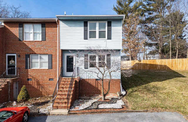 830 VINE ST photos photos