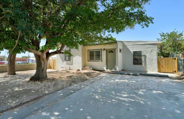 1721 Wilmoore Dr SE photos photos