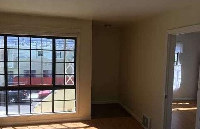 12 Farallones Street Gallery 3