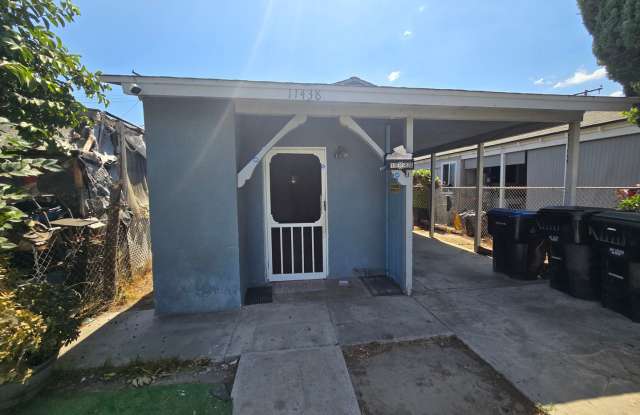 Renovated 2 Bed, 1 Bath home photos photos