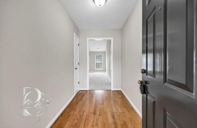 CHARMING REMODELED HOME IN LEXINGTON'S PARKSIDE Gallery 4