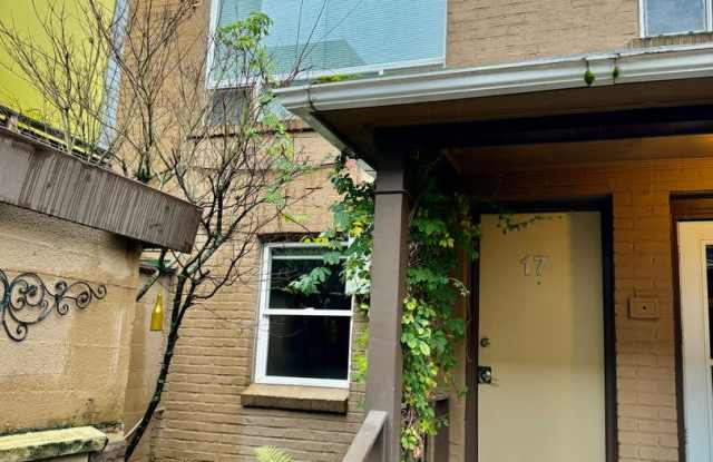 $250 off first month's rent!!!! Come home to this highly desirable Maisen Jiselle Condo ! photos photos