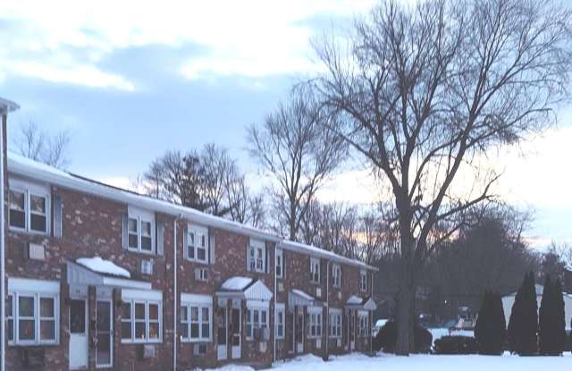 53 Hiltbrand Road unit: Apt 3-10 photos photos