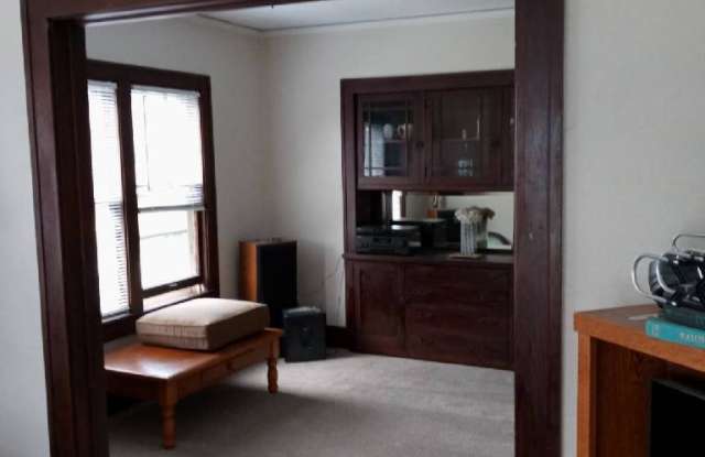 2127 North 7th Street upper- Upper photos photos