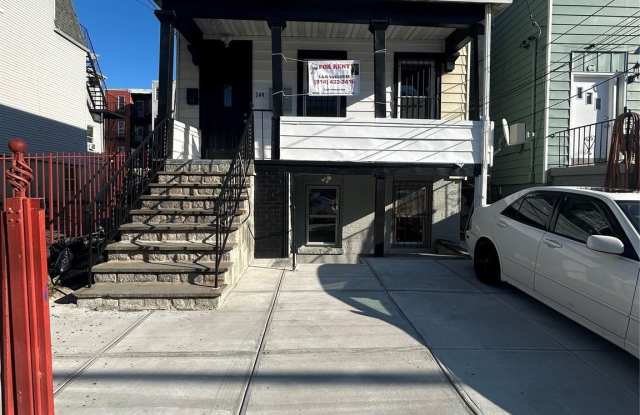 144 Waverly Street unit: 2 - 144 Waverly Street, Yonkers, NY 10701