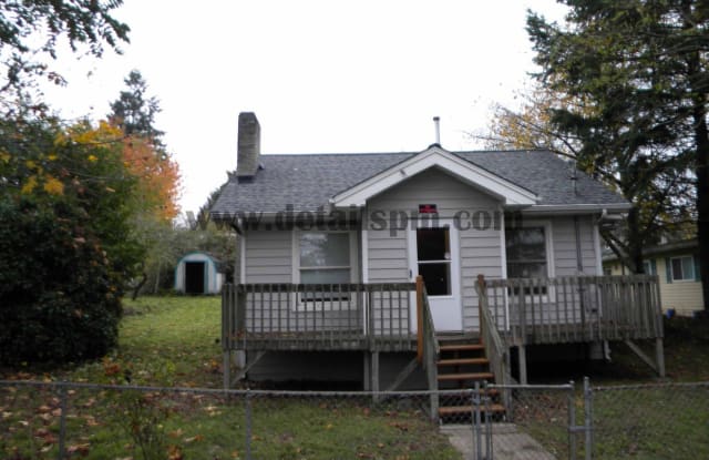 3722 Laurel Place - 3722 Laurel Pl, Navy Yard City, WA 98312