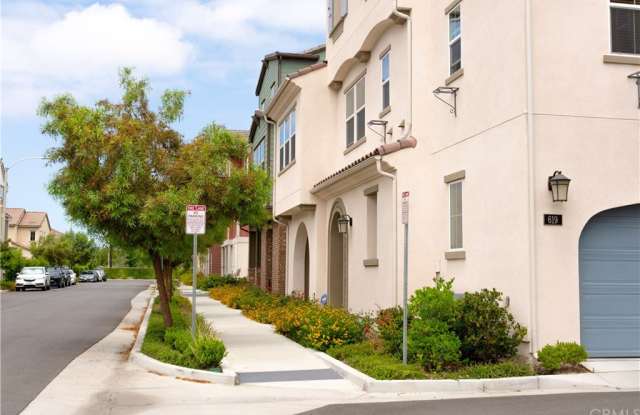 610 W Tribella Court Gallery 3