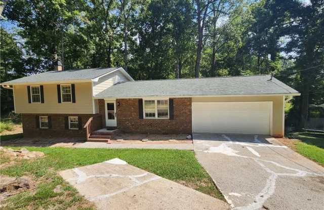 1744 Oak Ridge Way Gallery 1
