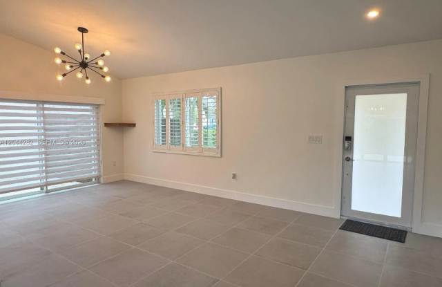 12845 SW 150th Ter Gallery 3