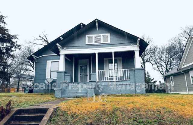 2111 Chamberlain Ave photos photos