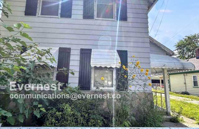 3295 West 46th Street photos photos