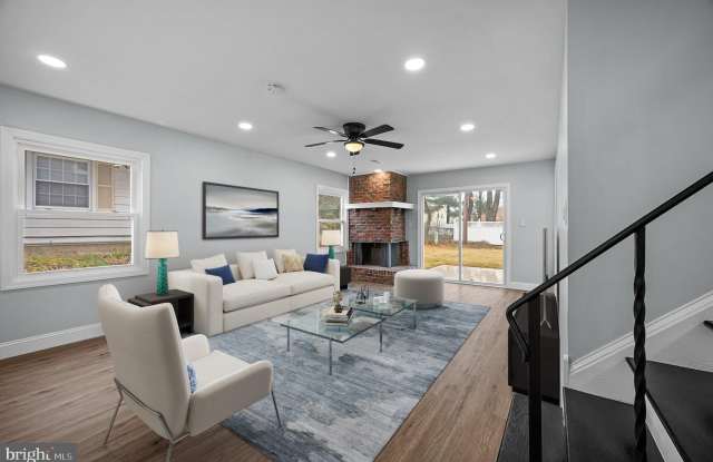 16 BARRINGTON Lane Gallery 2