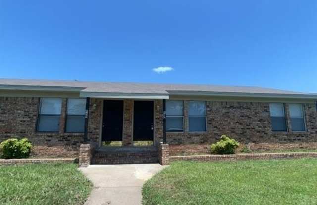942 Meadowlark Circle photos photos