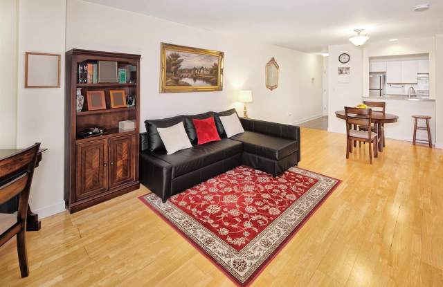 242 BARROW ST - 242 Barrow St, Jersey City, NJ 07302