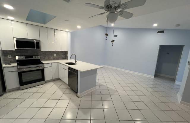 3602 WATERVIEW Circle Gallery 3