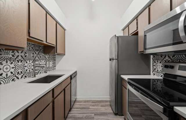 1705 Crossing Place Gallery 2