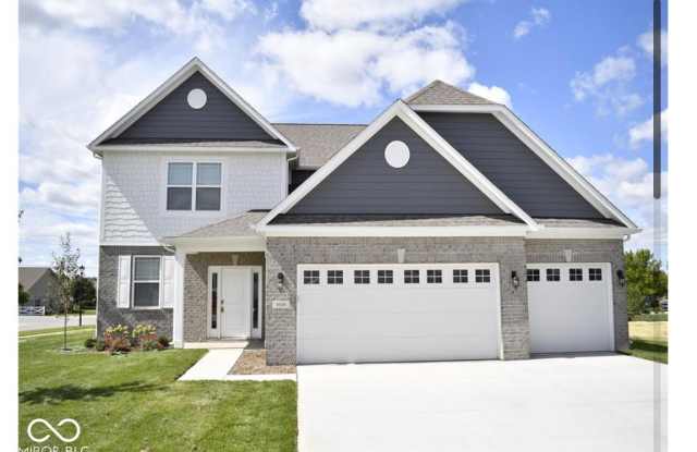 1646 Beach Street photos photos