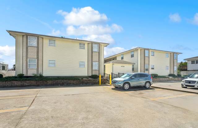 4790 Pontchartrain Dr photos photos