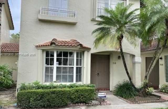 706 NW 108 TE photos photos