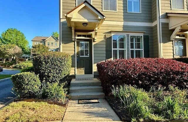 525 Grove Field Court photos photos