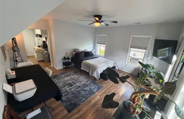 40 Tyler Avenue Gallery 4