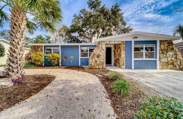 11615 LEISURE LANE W photos photos