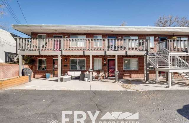 Updated Condo in Highlands Square photos photos