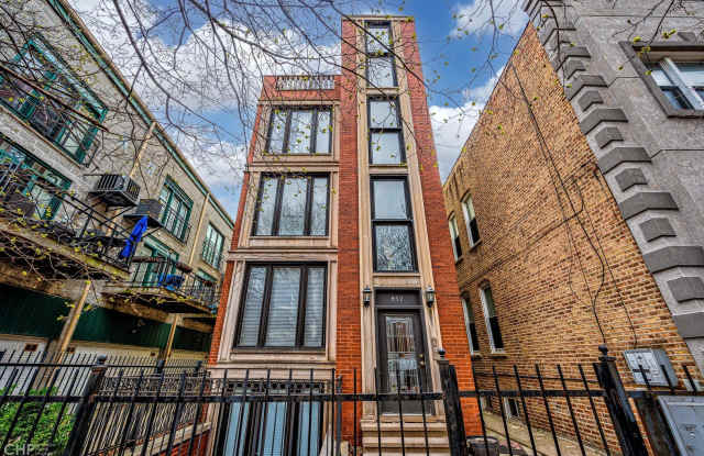 852 N Paulina Street unit: 2 photos photos 852 N Paulina Street unit: 2 photos photos